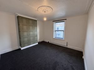 Photo 1- click for photo gallery